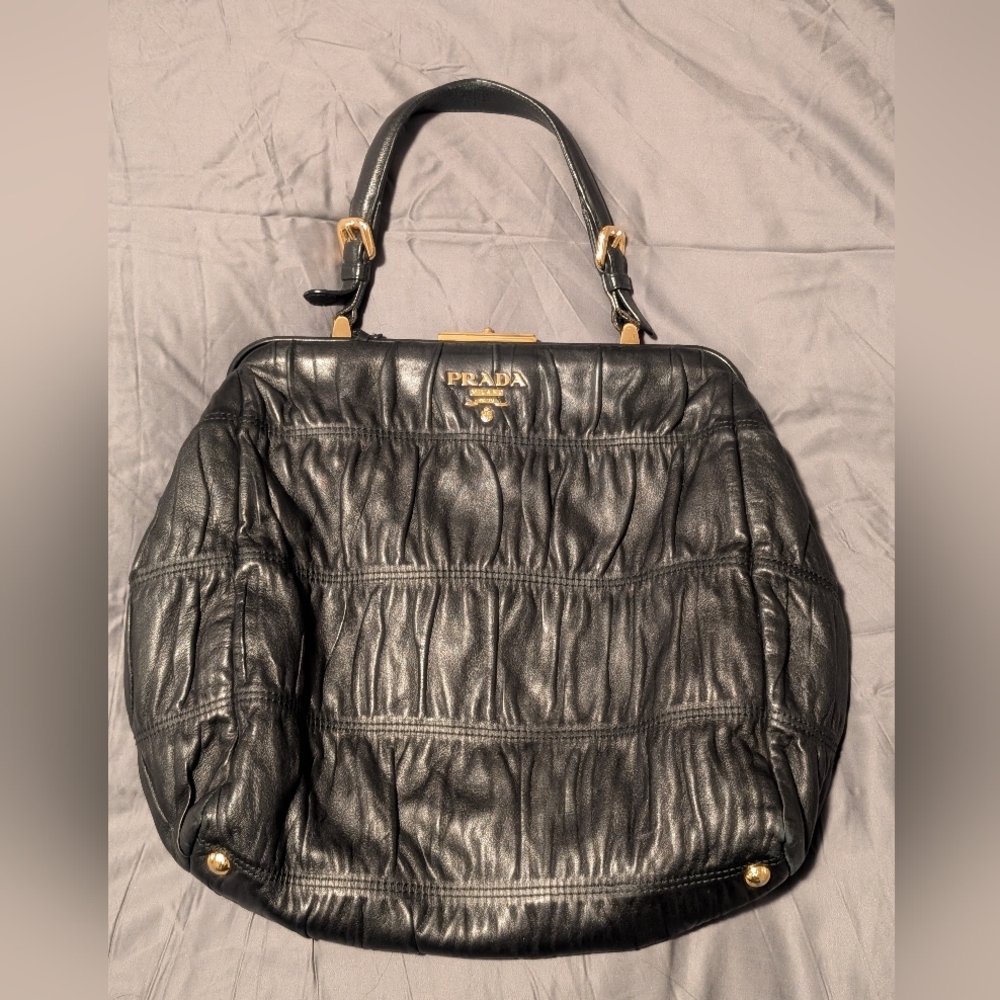 Prada Black Leather Women's Bag